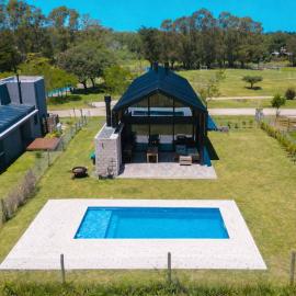 Casa Agustina - Casa En Barrio Privado San Benito, Chapadmalal Para 6 PAX Con Pileta - Hola Sur