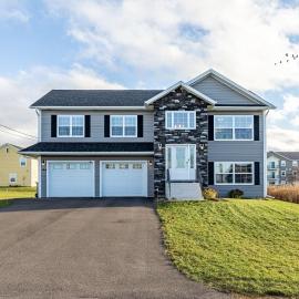 Beautiful Bright House 5 Mins From Downtown, hotel in Stratford