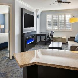 City Express by Marriott Manhattan Beach โรงแรมในแมนฮัตตันบีช