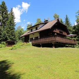 Mooshausl, hotel in Gnesau