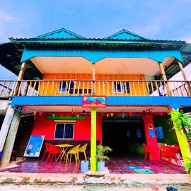 Happiness Guesthouse & Garden
