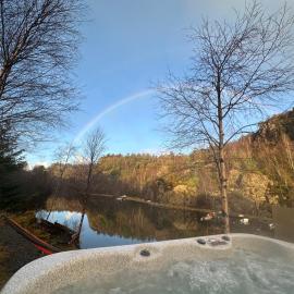 Askøy में, होटल Aurora Bliss - Waterfront Jacuzzi & Sauna near Bergen