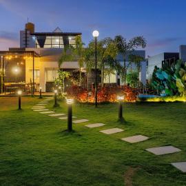 Hosūr में, होटल Villa Prism by StayJadePoolPyramid Room1hr Blr
