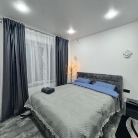 Apartament ultra-central, ξενοδοχείο σε Edineţ