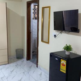 Nick Jaak's Courtyard Rooms, hotel i Trofwi