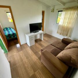 Apartamento 2 Dormitórios Praia do Rosa, hotel in Imbituba