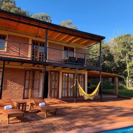 Amambay, hotel in Puerto Bossetti