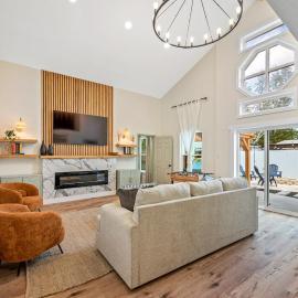 Bali inspired near White Sand beaches and Downtown