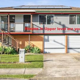 3 Bedrooms in Entire Upstairs Level in Bray Park