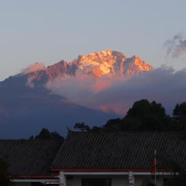 迩安Hs雪山观景禅意设计庭院-丽江古城店
