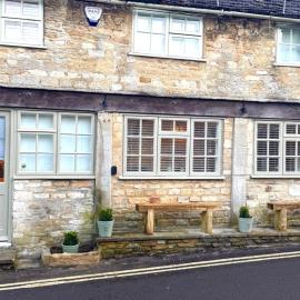 Priory Weavers Cottage, hotel a Burford