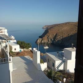 Kastro Gate Sea View House Sifnos โรงแรมในอพอลโลเนีย