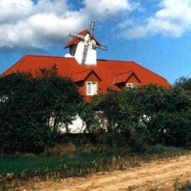 Hotel garni Zur Mühle, viešbutis mieste Angermiundė