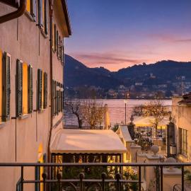 Como - Magic Garden House - Lake View، فندق في كومو