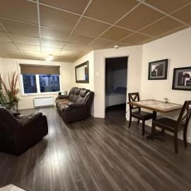Appartement #4 avec chambre tout inclus、ベー・コモーのホテル