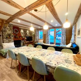 CHALET - DUPLEX neuf 8 pax - pied des pistes - parking privé - cheminée - Skiroom - 3 rooms & mezzanine