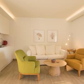 Glyfada Glow Suites by CorfuEscapes, ξενοδοχείο στη Γλυφάδα