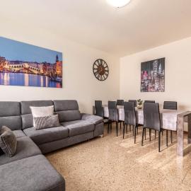 Sole Apartment Residence In Venice - 5min from Airport, Hotel in Campalto