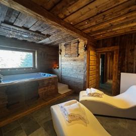 La Dane Zoncolan aparthotel & spa, hotel din Sùtrio