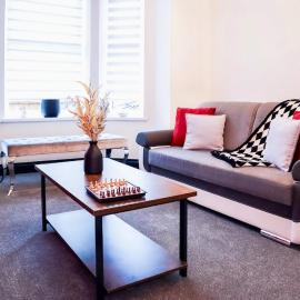 Cosy Luxe Manchester Home With Fresh Bakes