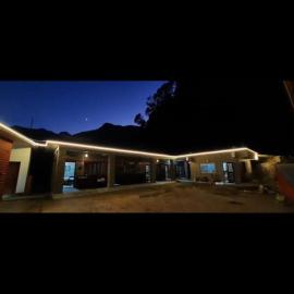 The Parijat Retreat Homestay Mandal, hotell i Gopeshwar