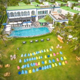 Hoi An Beachfront 5 star Resort & Apartment