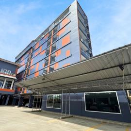 Family Hotel Khon Kaen - แฟมิลี่ โฮเทล ขอนแก่น, hotel a Khon Kaen