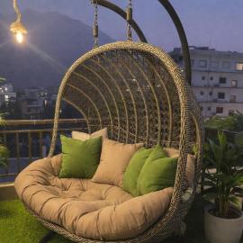 Around Stays-Rising Hills, Tapovan: Rishīkesh şehrinde bir otel