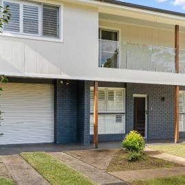 Sundance - Collingwood Beach holiday home, hotel in Vincentia