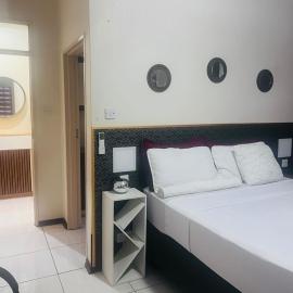 Trojuan Inn Phakalane Suburb, Gaborone, hotel in Kgaphamadi