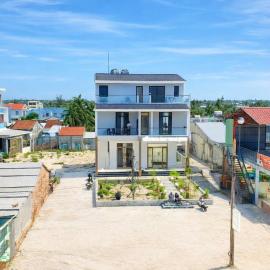 Tiến Hưng Tam Thanh Villa, готель у місті Тамкі