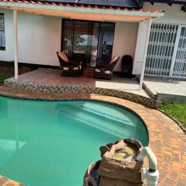Royal King Guest House Roodepoort, Hotel in Roodepoort