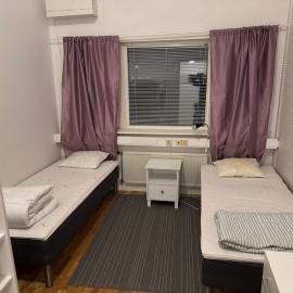 Frövi vandrarhem – hotel w mieście Frövi