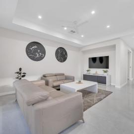 Luxury on Leeds, hotel in Northfield