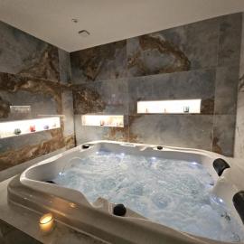 Secret Room Spa Agde, hotel em Agde