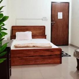 রোজ ভ্যালি আবাসিক হোটেল, hotel Dāsnaogaon városában