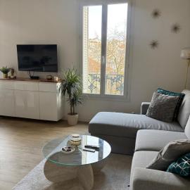 Charming modern & bright apartment, hotel in Fontenay-sous-Bois