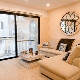 Xlendi Bay Wonderfull 3 Bedroom Apartment Gozo - Happy Rentals, hotel i Xlendi