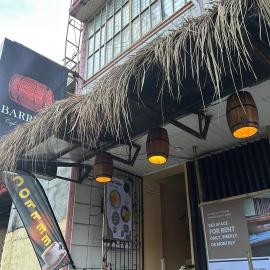 Barelle Hostel, Coffee and Wine Bar, хотел в Sampong