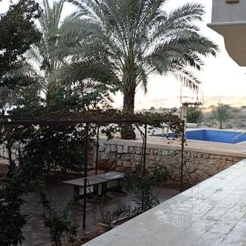 Honey Chalet, hotel em Al Khayyām