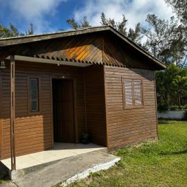 Casa no Centro Balneário Pinhal, hotel i Pinhal