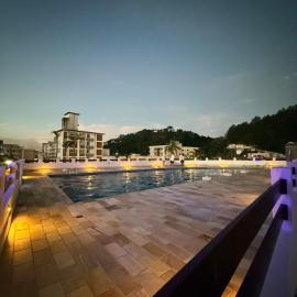Apartamento Serra Negra no Centro com Piscina