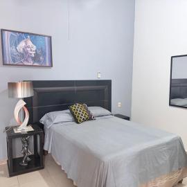 Depto. MAIA: A/C, agua caliente, WiFi, tv, cable.、パレンケのホテル