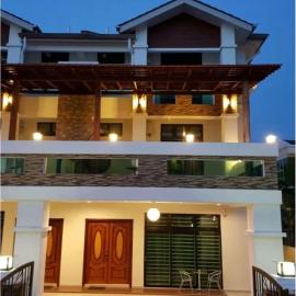 Woon homestay 2, hotel a Balik Pulau
