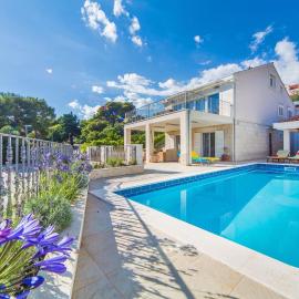 Villa Teora