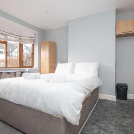 F1 Stratford Studio Flat, hotel in Stratford-upon-Avon