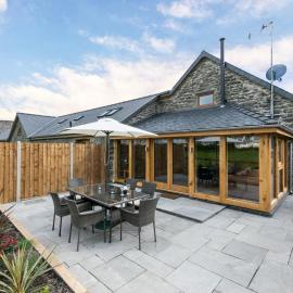 3 Bed in Bala oc-bow69