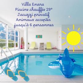 Villa Enora Bretagne Piscine Intérieure Partagée Jacuzzi privatif 100m Plage، فندق في Sibiril