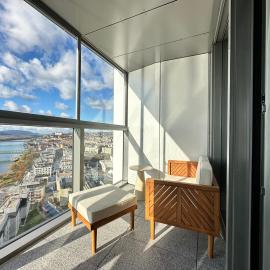 SkySuite 24 - Eurovea Tower, Hotel in Ovsište