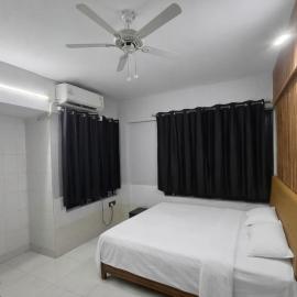 Family Home 2BHK Apartment Thane West, hotel en Thane